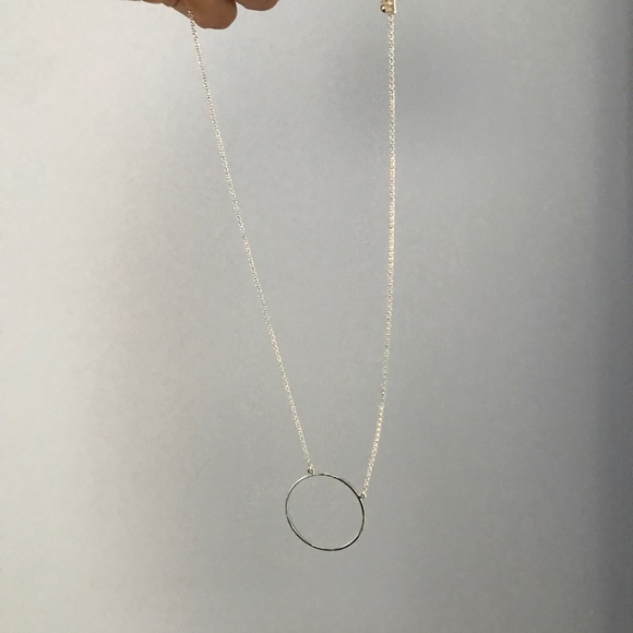 Silver circle pendant necklace - Picture 6 of 6